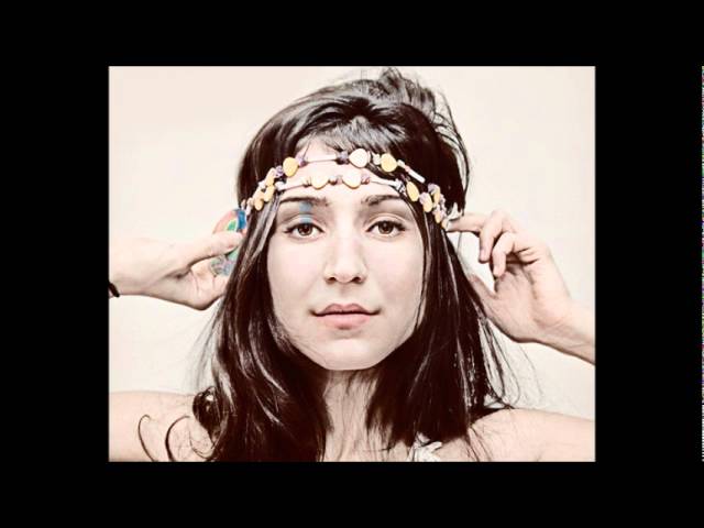 Laleh - Tell Me