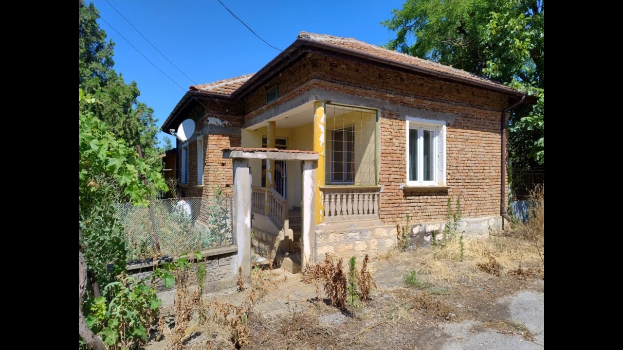 Partly renovated Bulgarian house 300m. from Osam River ,40km to Danube river , Veliko Tarnovo region
