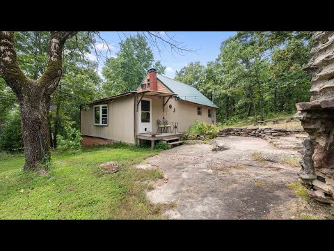 305 Cougar Trail, Clinton, AR home video tour