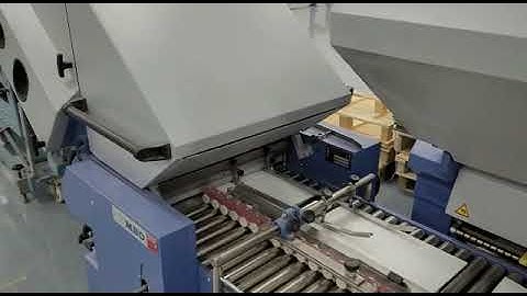 MBO T800444 all buckle folding machine from 2008 in production