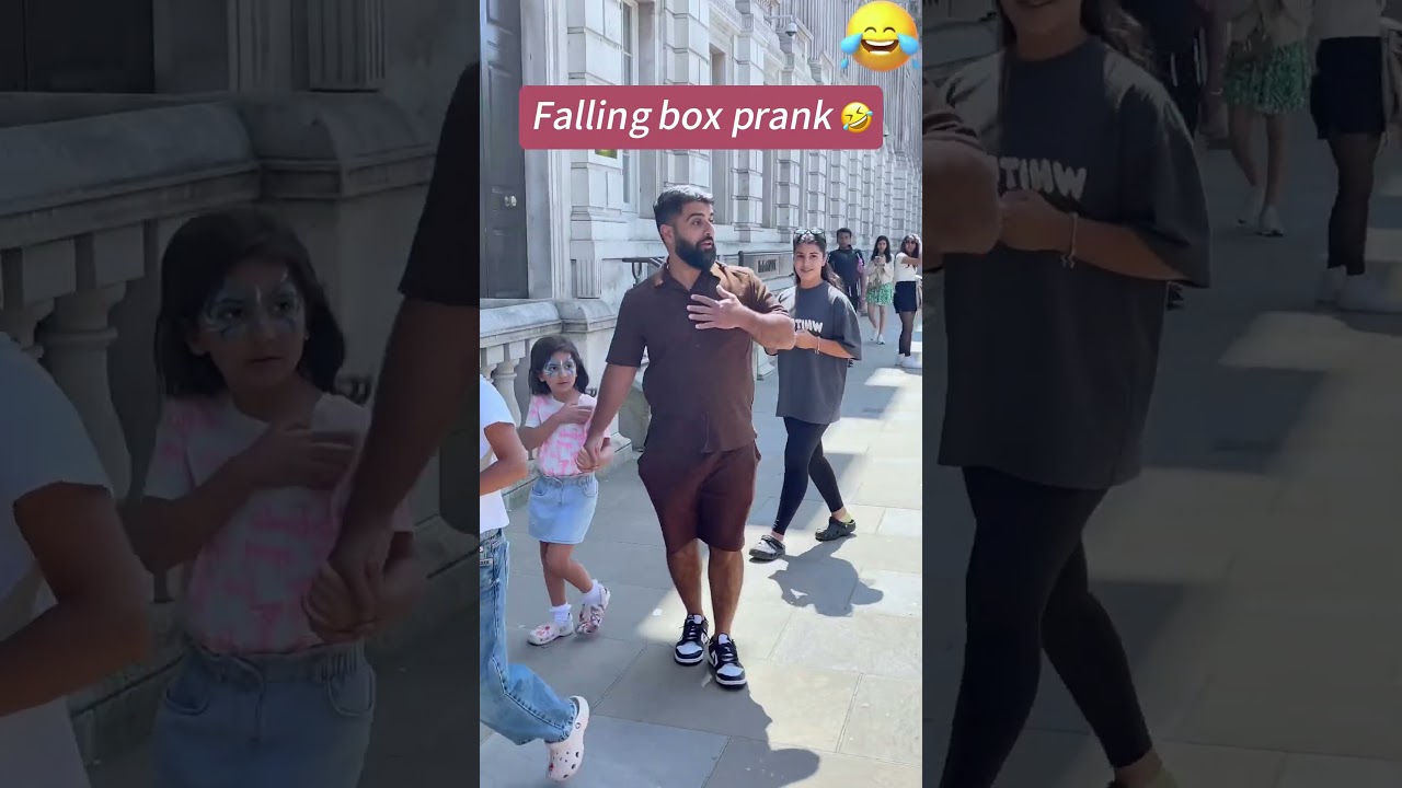 Falling box prank 📦😂😂#fyp #funnyvideo #prank #funnyprank #scare #funny #ytshorts