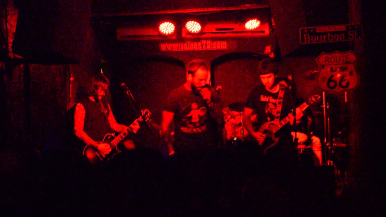 BARIZON - "Critical Human Life" Live @ Evil Nights #1