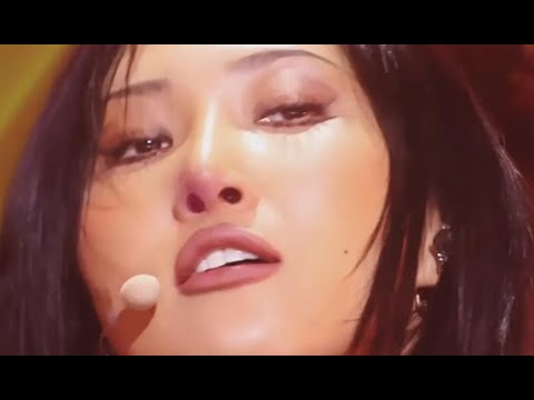 Hwa Sa(화사) - I&amp;#39;<strong>m</strong> a B(I&amp;#39;<strong>m</strong> a 빛) [Music <strong>Bank</strong>] | KBS WORLD TV 20211126