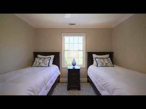 11 Wychwood Lane, Oxford, CT home video tour