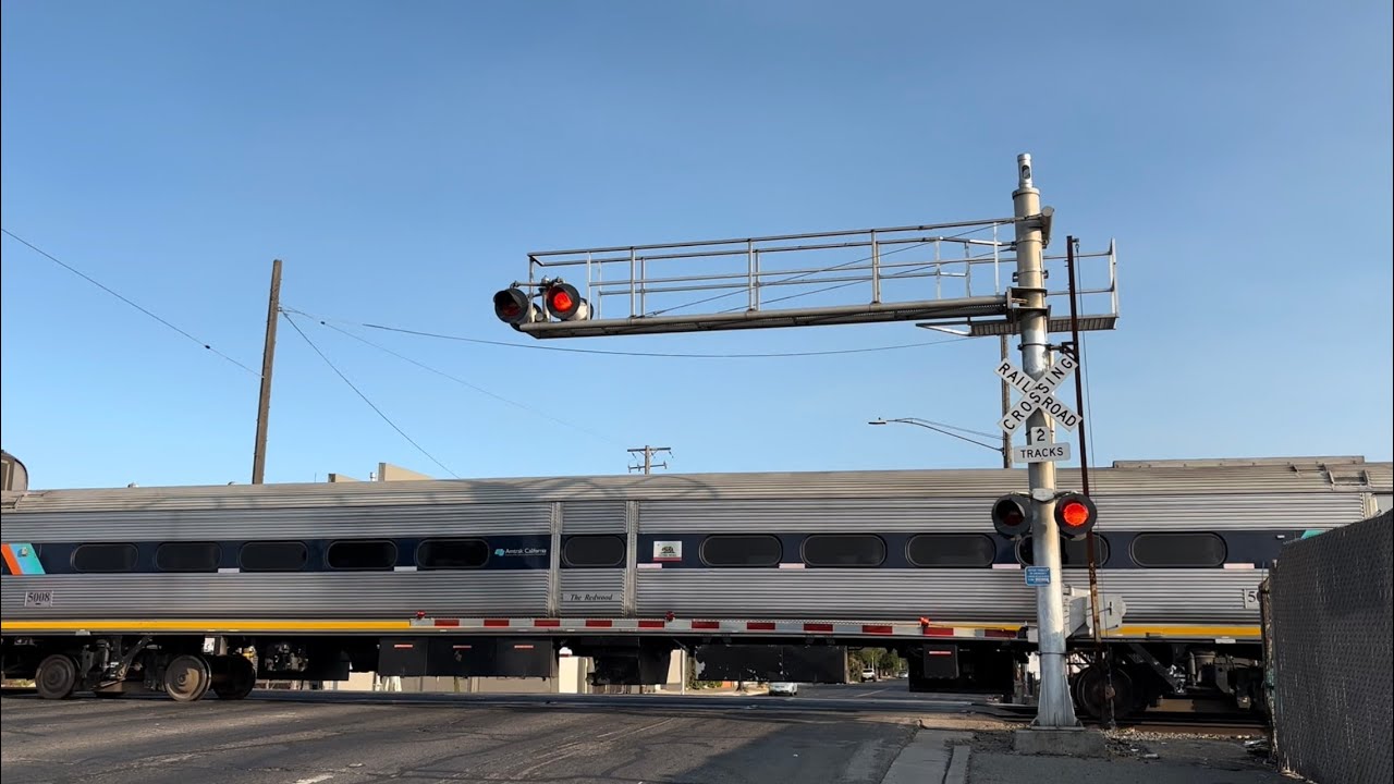Amtrak CDTX 2009 San Joaquins Train 717 West - S. California Street ...