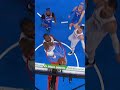Kawhi Dunk Alert 🦾