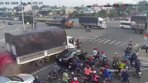 Tai nạn tại ql 1k cao tốc mỹ phước-tân vạn # tainan