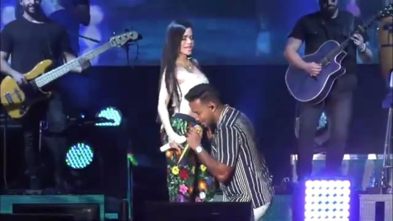Romeo Santos feat Natti Natasha La Mejor Version De Mi En Vivo Romeo Santos feat Natti Natasha La Mejor Version De Mi En Vivo