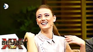 Download lagu Gizem Karaca 39 nın Babasının Düşkünlüğü Beyaz Show Gizem Karaca 39 nın Babasının Düşkünlüğü Beyaz Show