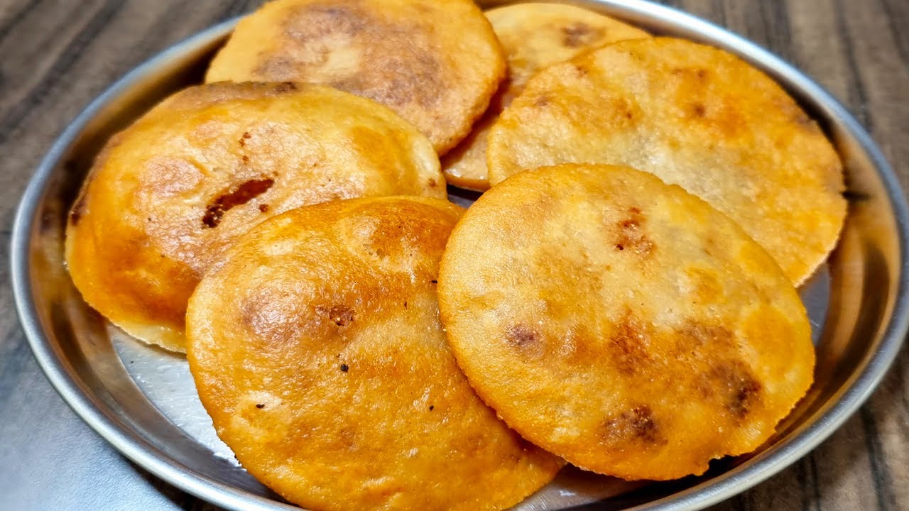 ಅತ್ಯಂತ ಸುಲಭದ ಸಿಹಿ ರೆಸಿಪಿ 2 ತಿಂಗಳು ಇಟ್ಟರೂ ಮೆತ್ತಗೆ ಆಗಲ್ಲ/Easy Sweet Recipe can store upto 2 months