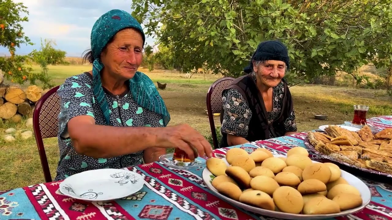 Life in a Remote Village / Daily Life of a Village Farmer / Traditional Cooking Vlog