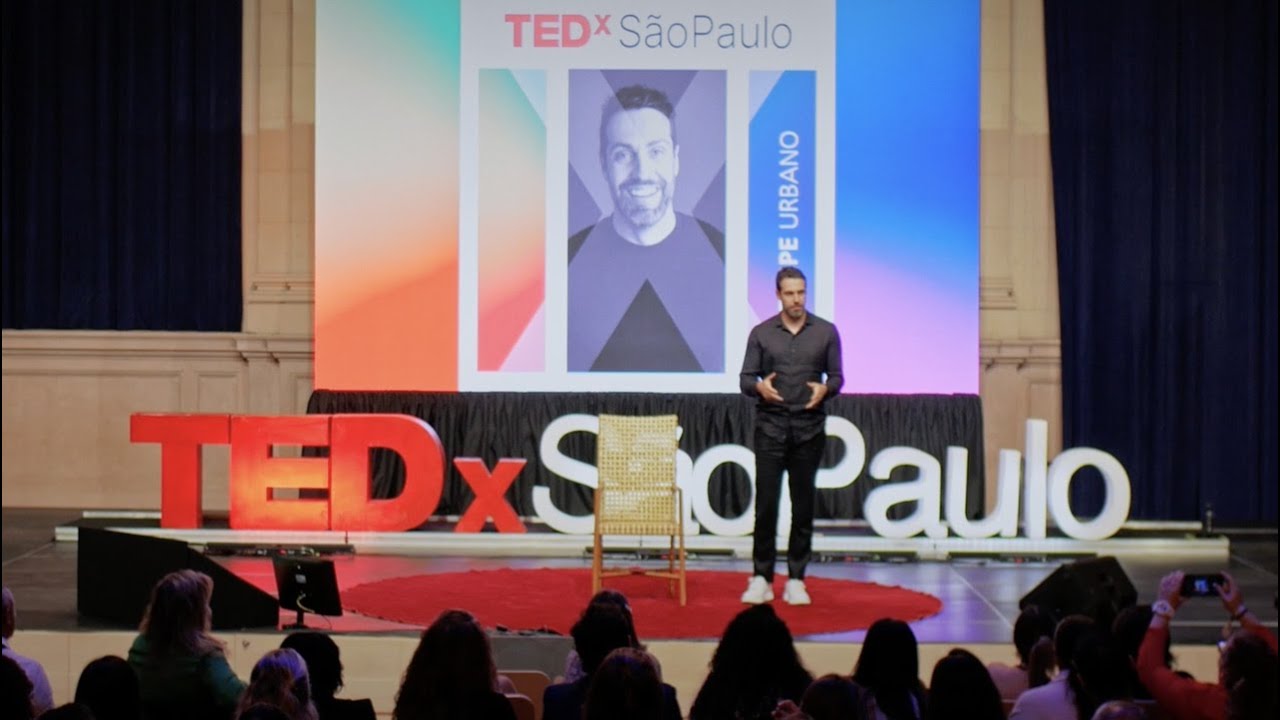 Sobre cadeiras e lideranças | Felipe Urbano | TEDxSaoPaulo