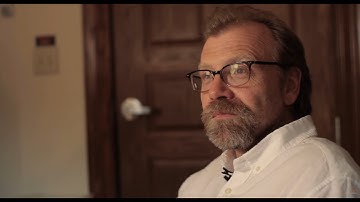 Creative Writing marks 50th anniversary : Arts and Sciences @ Syracuse University