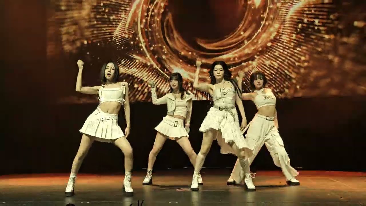 Billlie (빌리) - MONEY & Whiplash (Lisa & aespa cover, Siyoon/Sheon/Tsuki/Haruna) - Chicago 20241117