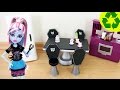 How to Make a Fangtastic Doll Dining Room Table &amp; Chair Set- Doll Crafts - simplekidscrafts