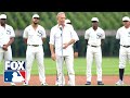 Kevin Costner leads Yankees and White Sox from cornfield onto the Field of Dreams | FOX SPORTS