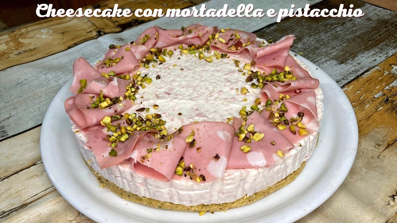 Cheesecake salata con mortadella e pistacchi - YouTube