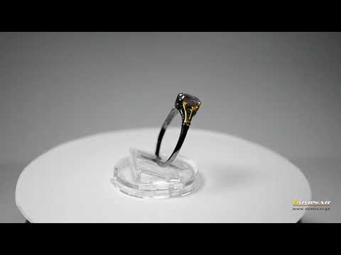 ნატურალური ამეთვისტო ჩასმული ბეჭედში.