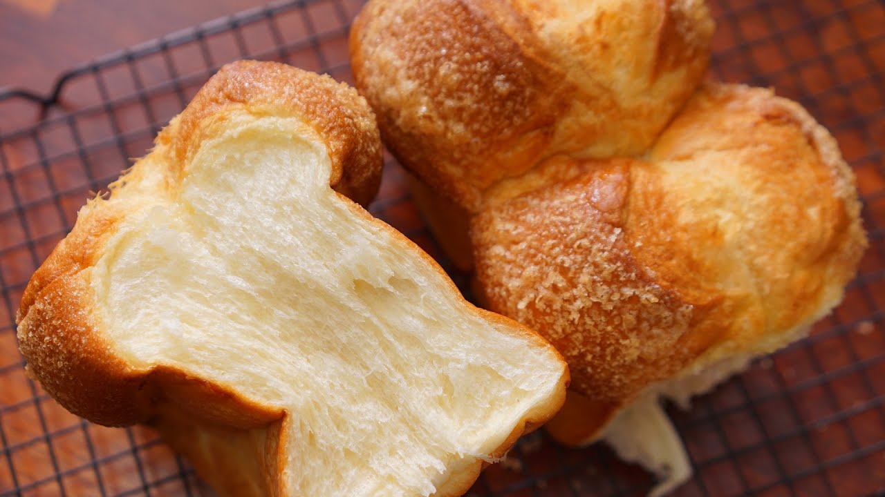스페셜 버터 우유식빵 레시피 Special Butter Milk Bread Recipe - YouTube