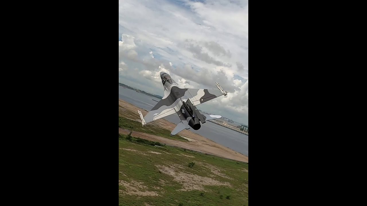 Chase footage(slow-mo) of turbine F-16