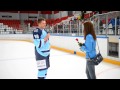 Хоккеист сделал предложение своей девушке на псковском льду