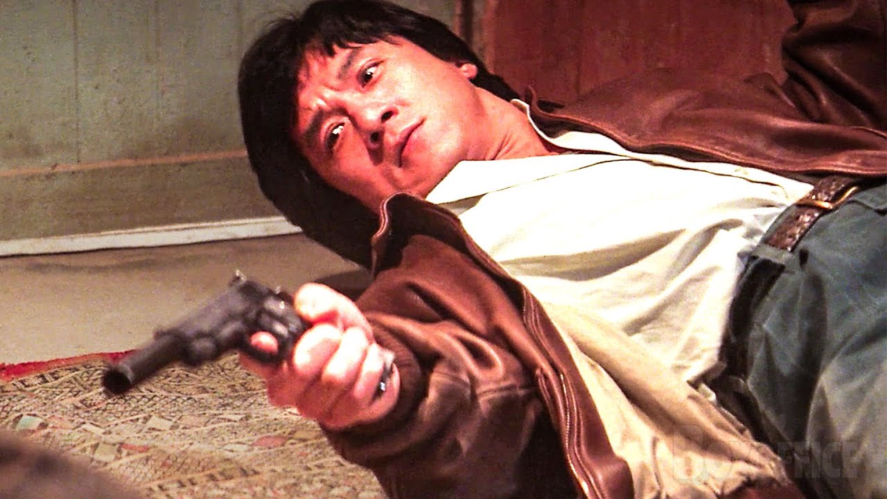 Jackie Chan saves 2 girls from evil goons | Armour of God 2: Operation Condor | CLIP