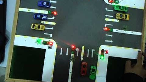 intelligent traffic light system design by OMAR ALKAISSY