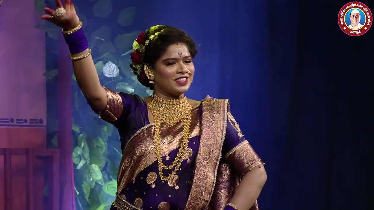 बैठकीची लावणी  : अश्विनी योगिता परितेकर : जय अंबिका कला केंद्र, सणसवाडी-पुणे