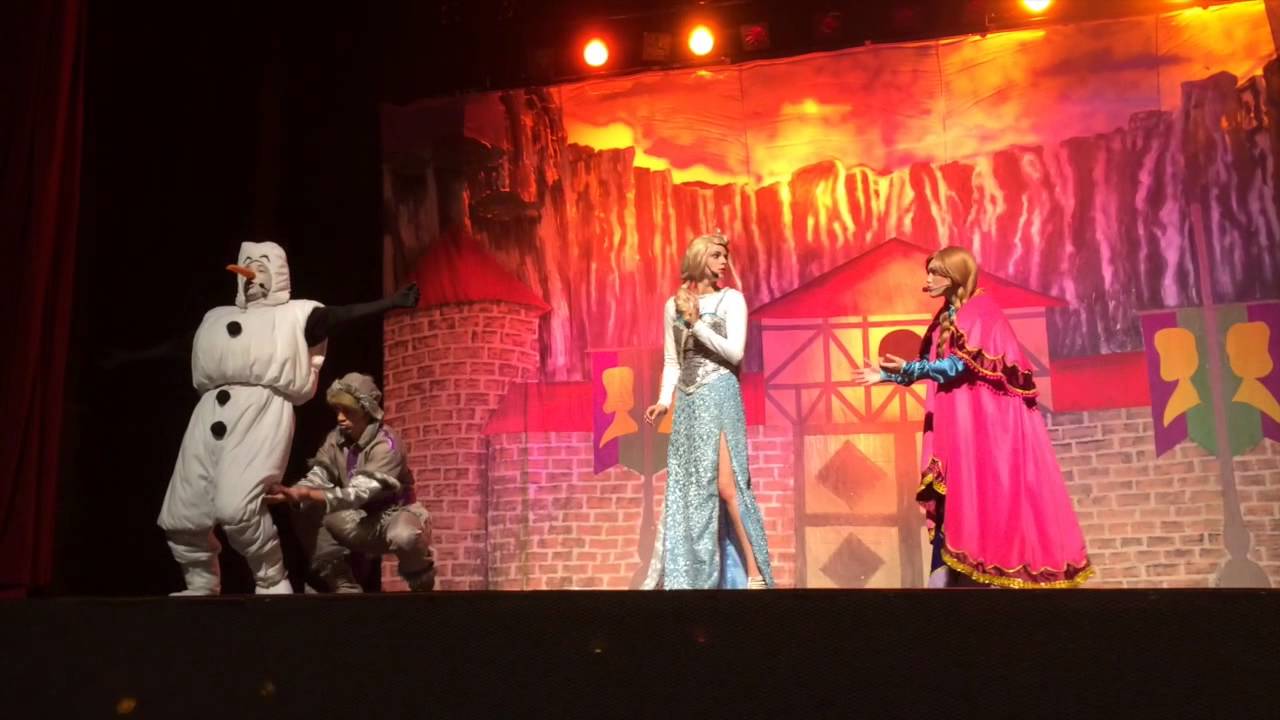 FrOzEn Teatro Salvador