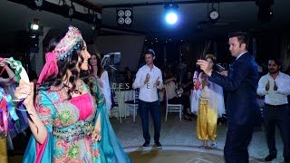 Download Esma & Hasan'ın Kına Gecesi Damat Girişi Mp3 and Video Esma & Hasan'ın Kına Gecesi Damat Girişi