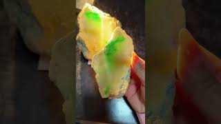 永远相信木那出奇迹的翡翠原石 #翡翠 #玉佩 #crystals #古玉收藏 #jade #翡翠手鐲 #satisfying #stone #帝王紫翡翠 #movie