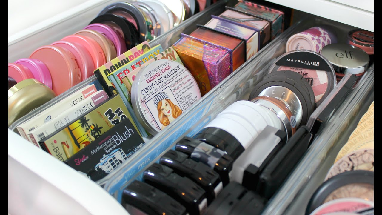 HUGE MAKEUP DECLUTTER: BLUSHES