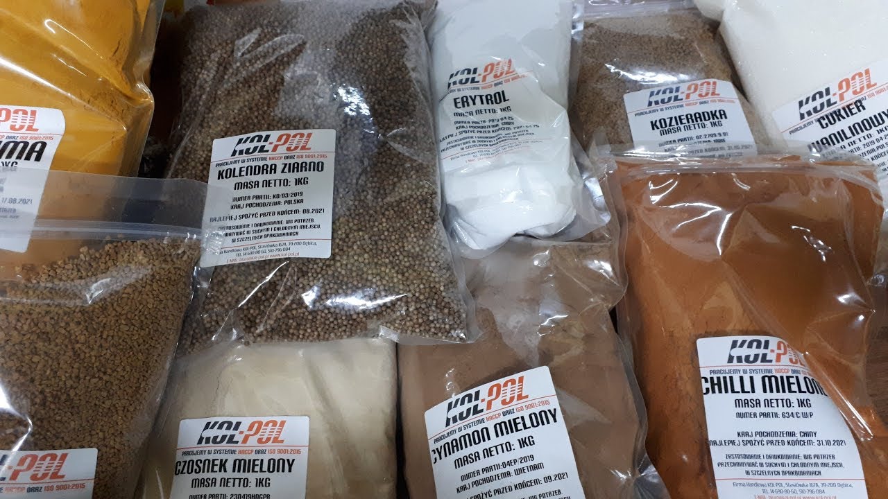 Zanęty własnej produkcji - składniki, których używam.