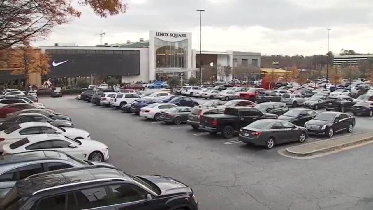 Last-minute holiday shopping in metro Atlanta