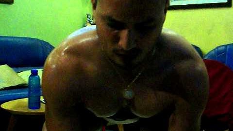 Crouching curls with Kunal Sharma