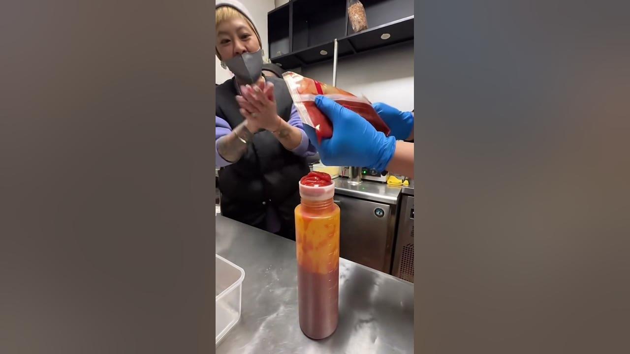 How to refill a ketchup bottle shorts funny stupid fastfood fail 