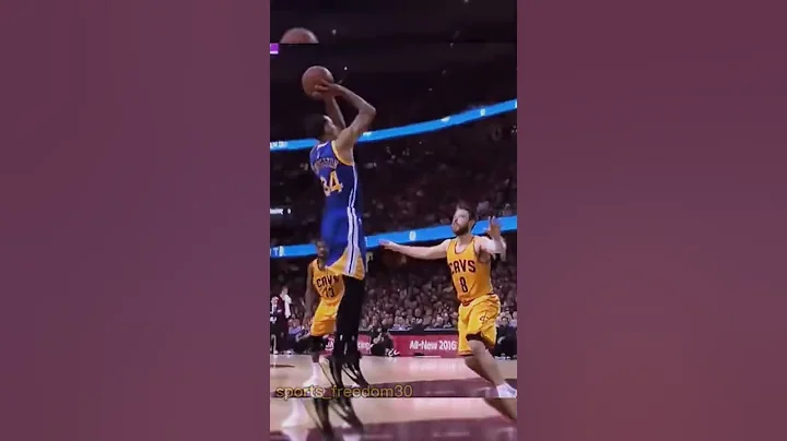 Shaun Livingston SMOOTH as silk FADE AWAY jump shot🏀🔥 #shorts #youtubeshorts #fyp