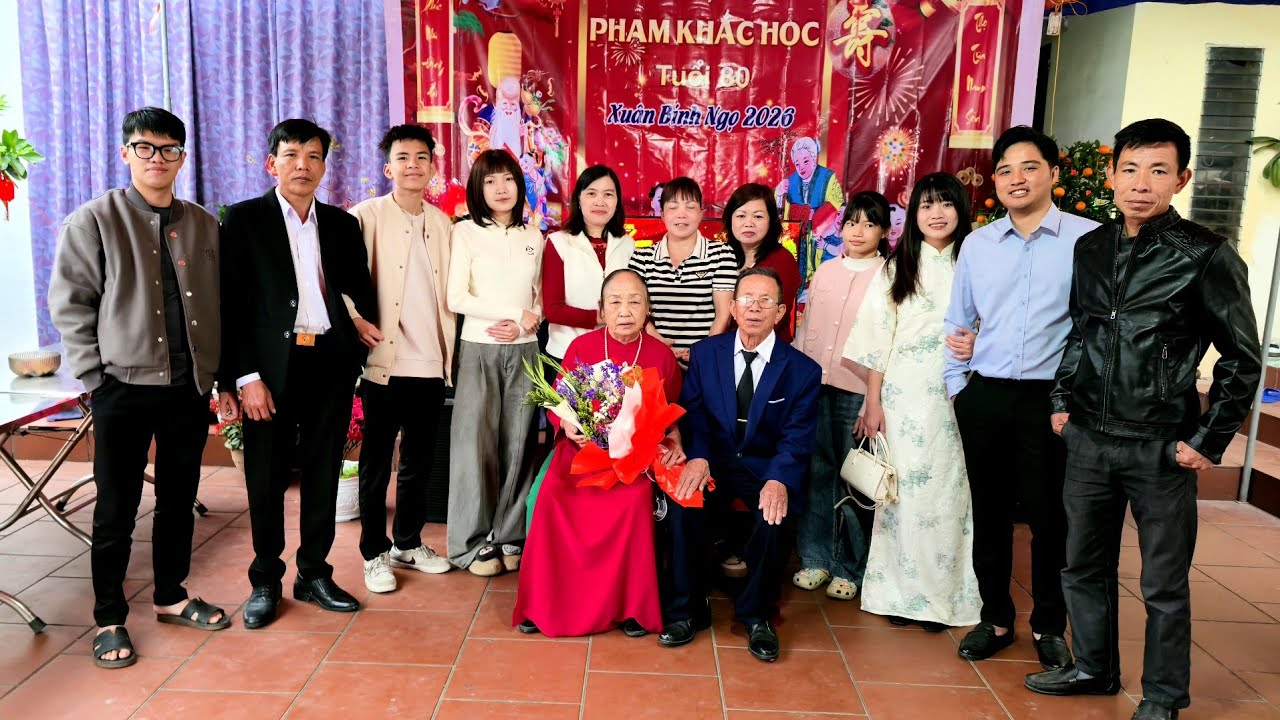 Mừng thọ cụ Phạm Khắc Học  Tuổi 80-Màn múa Lân hấp dẫn