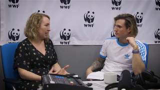 PlasticSucks presents an interview with Dougie Poynter and WWF