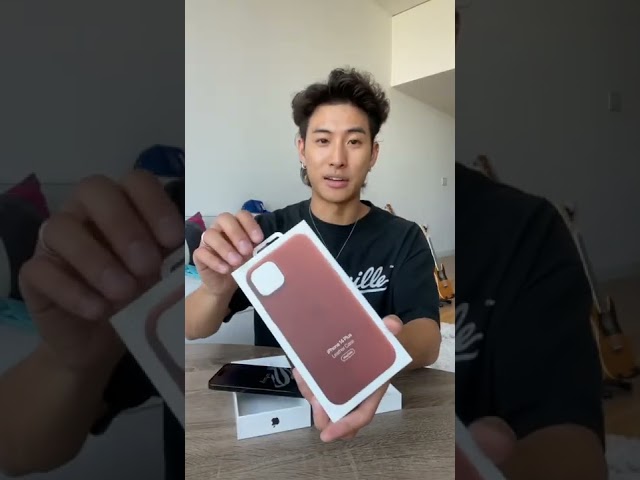 iPhone 14 Pro Max unboxing