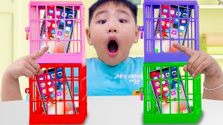 Johnny and Tommy Need To Avoid Phones Everywhere_A Lesson For Kids