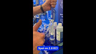 Keep your Bluelab Truncheon readings reliable with regular cleaning 🧼