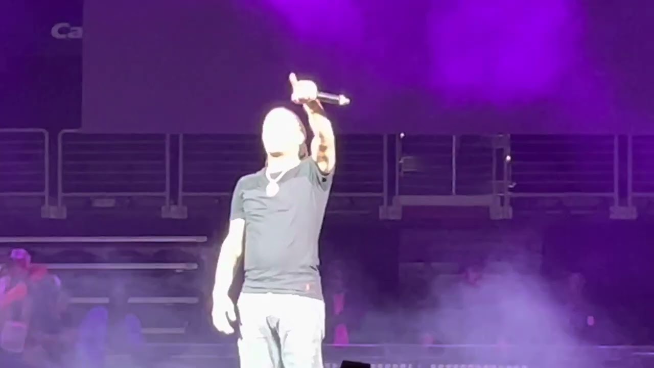 T.I. - Live in the Sky (Live)