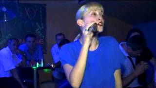 Video-Miniaturansicht von „Jelena Krstic, Karaoke Party“