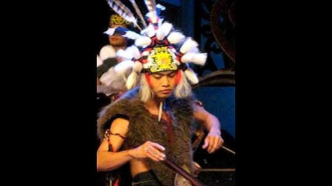 Blowpipe demonstration Sarawak, Borneo, Malaysia