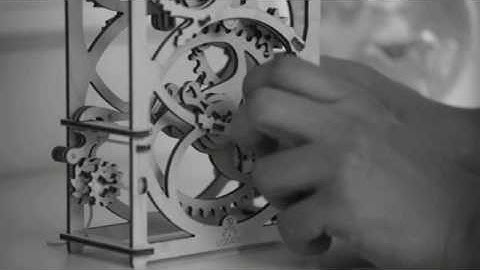 Assemblage MAQUETTE 3d MINUTEUR 20min UGEARS MODELS FRANCE