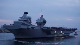 Britain's flagship aircraft carrier, HMS Queen Elizabeth, departs to a cheering crowd ⚓