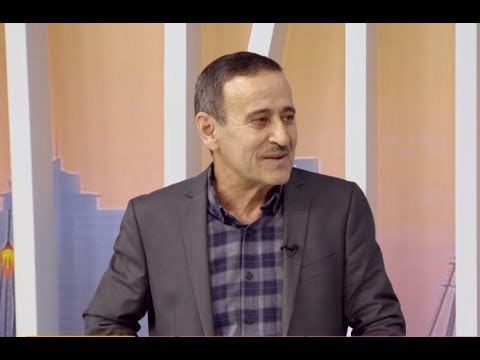 Video: Hagi mühafizəçilərə imza atıb?