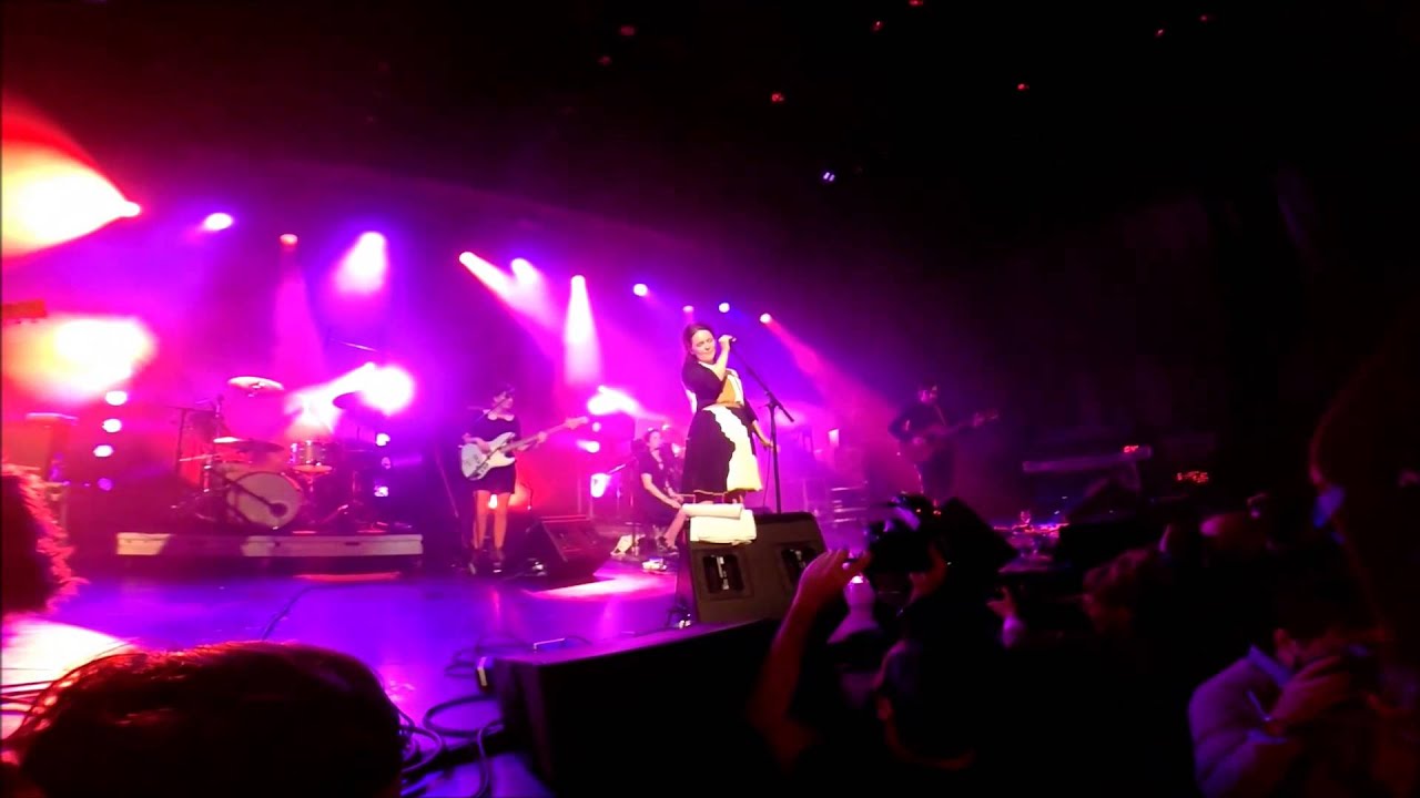 emiliana-torrini-autumn-sun-iceland-airwaves-2013-youtube