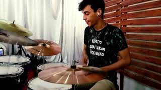 Miniatura de vídeo de "Louve ao Senhor- Sarah/ Drum cover- Miqueias Vieira(HD)"